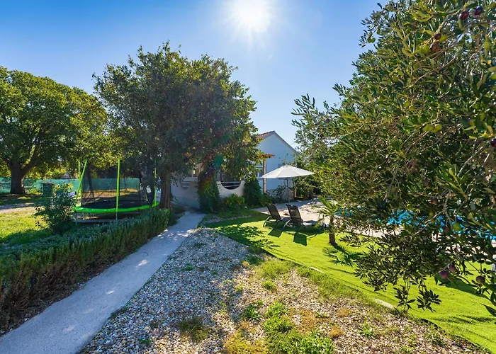 My Dalmatia - Emily With Private Pool Rastevic