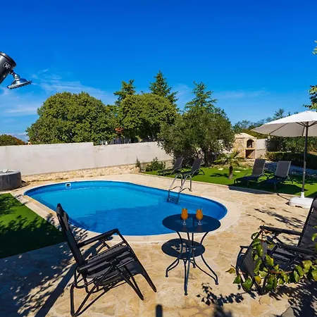 My Dalmatia - Emily With Private Pool