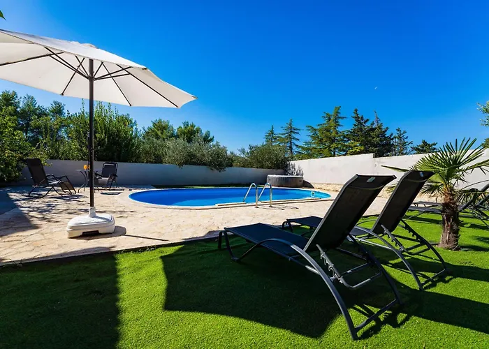 My Dalmatia - Emily With Private Pool Ferienhaus